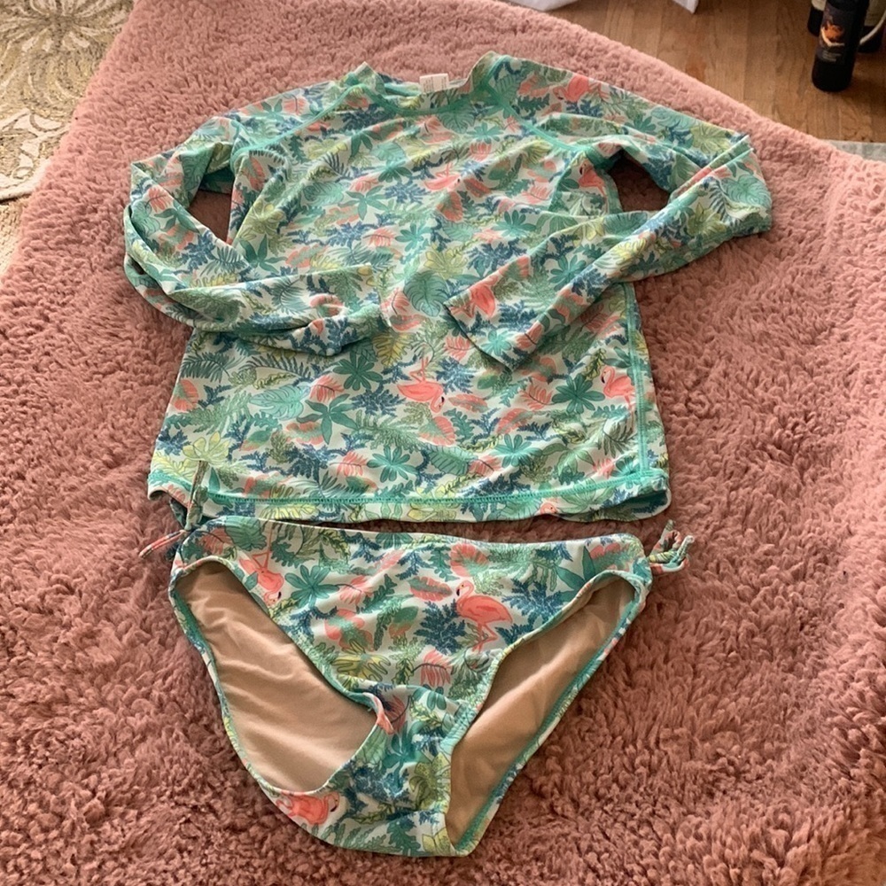 EGG New York swim Suit Size 12 Years In EUC